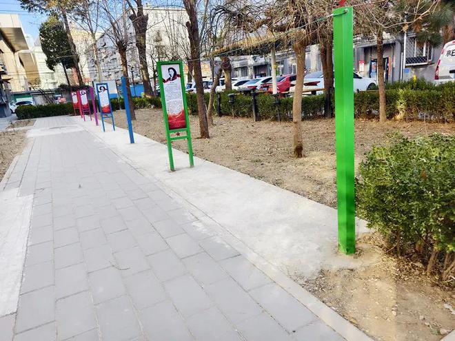 这社区便民晾衣杆让居民省心省力→k8凯发一触即发晾晒有去处顺义(图5)
