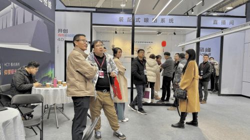 乌镇建博会“极光”系列惊艳全场隐藏式晾衣架行业开创者格峰亮相(图7)