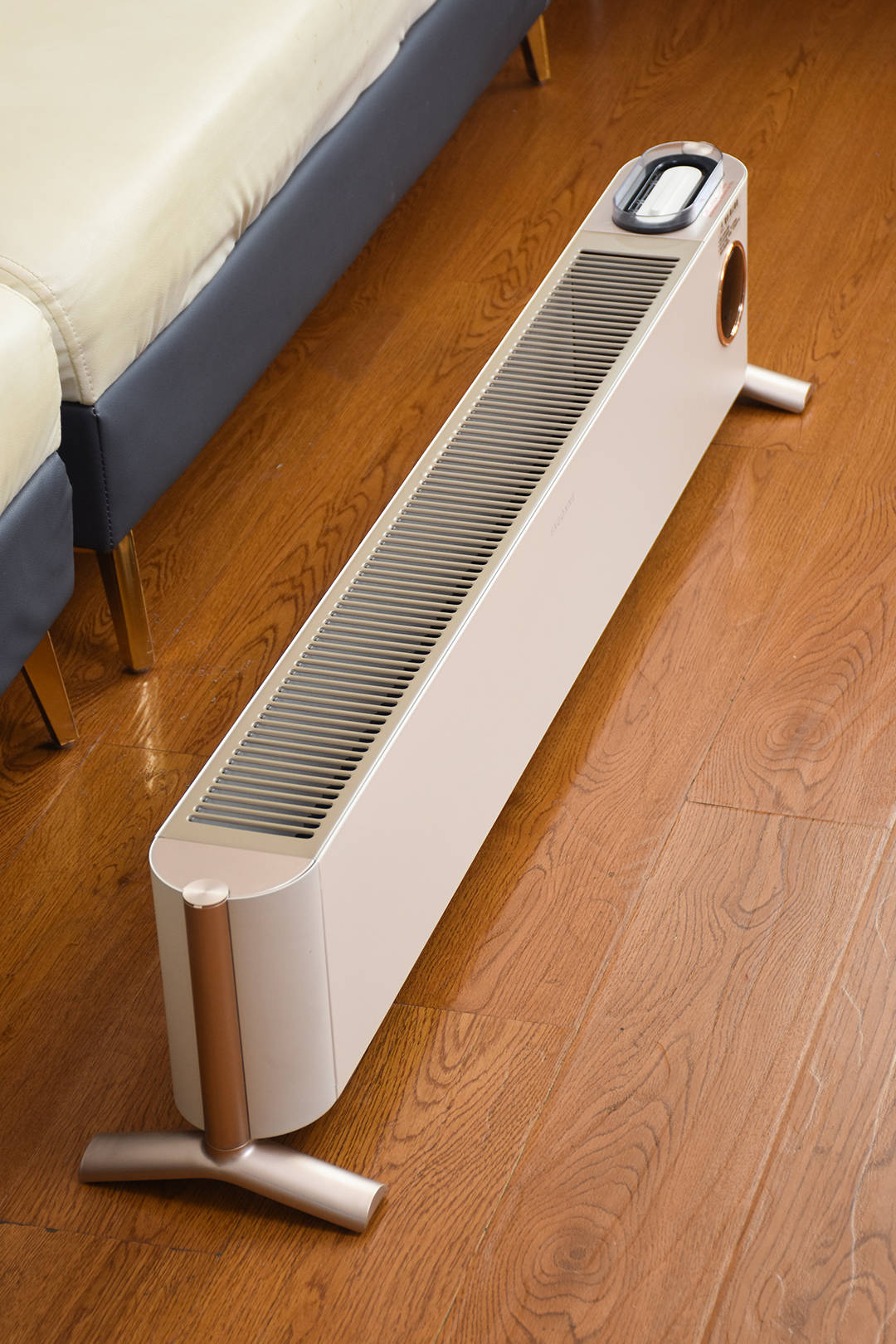 盟认证+8层防爆别墅级均匀导热暖流无影脚！宫菱取暖器测评：欧(图12)